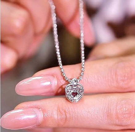 18k white gold jewelry heart diamonds ruby