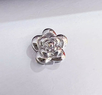 K18YG WG ペンダント カメリア 薔薇 花 18K YG イエローゴールド WG ホワイトゴールド ネックレスチャーム ブレスレットチャーム パーツ