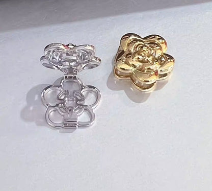 K18YG WG ペンダント カメリア 薔薇 花 18K YG イエローゴールド WG ホワイトゴールド ネックレスチャーム ブレスレットチャーム パーツ