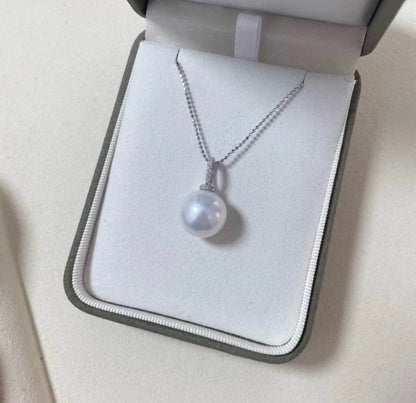 K18WG エジソンパール 淡水真珠 ペンダント ネックレス チャーム バチカン 開口 ホワイトパール ホワイトゴールド