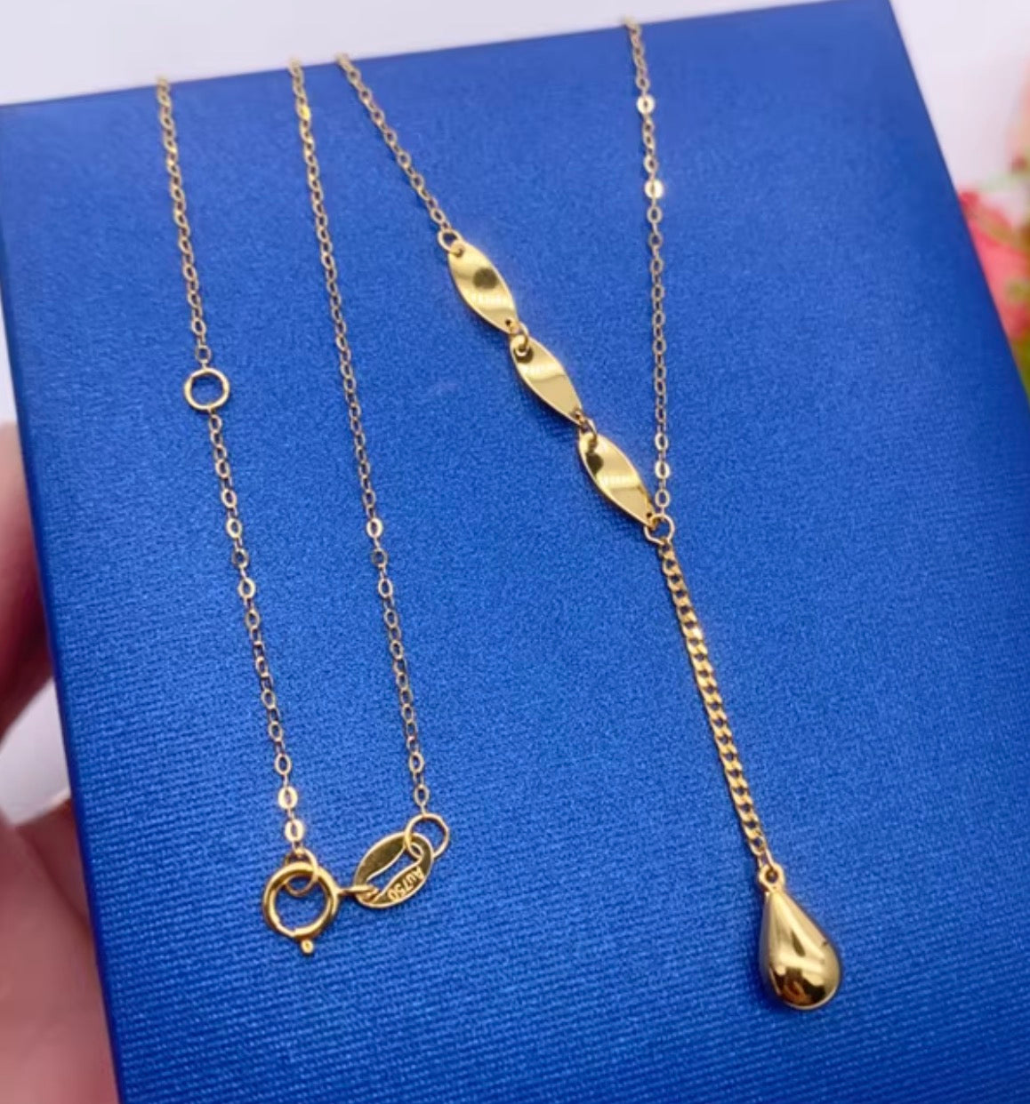 K18YG ３連チャーム ネックレス Y字 イエローゴールド 18K ティアドロップ あずきチェーン 喜平チェーン チャーム 雫 ペンダント