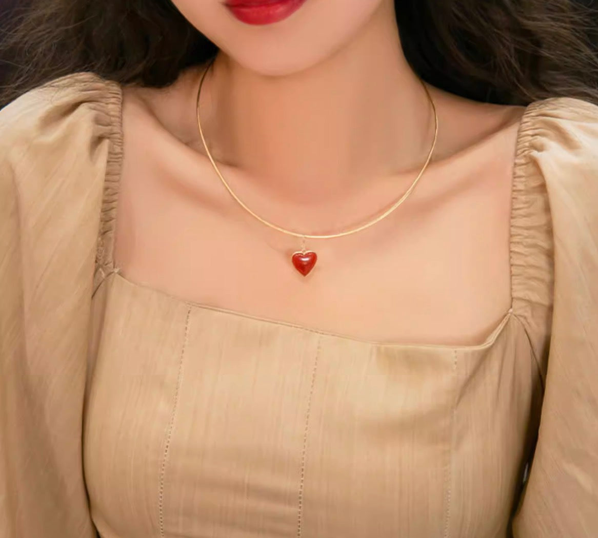 K14YG ぷっくりハート ペンダント カーネリアン 引き輪 イエローゴールド 14K ネックレスチャーム レッドカーネリアン ピアスチャーム