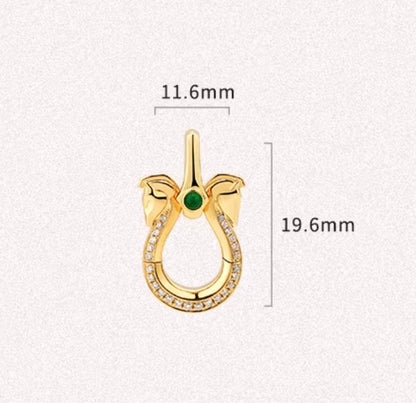 K18YG エメラルド ダイヤモンド 午年 双子馬 クラスプ ペンダント バチカン パーツ 18K イエローゴールド 大きめ 馬モチーフ ホース チャーム