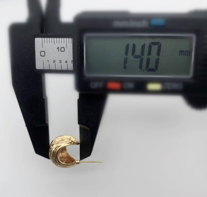 K18YG 中空ピアス 松ぼっくり スタッドピアス  模様 丸い 球体 ピアス