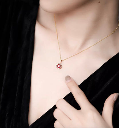 K18YG ピジョンブラッドルビー 1ct ラウンド ペンダント ネックレス 18K YG イエローゴールド チャーム クラスプ バチカン サンフラワー