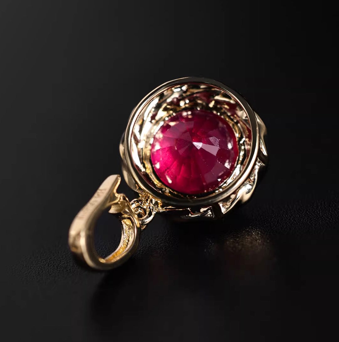 K18YG ピジョンブラッドルビー 1ct ラウンド ペンダント ネックレス 18K YG イエローゴールド チャーム クラスプ バチカン サンフラワー