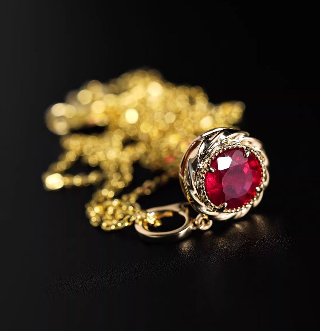 K18YG ピジョンブラッドルビー 1ct ラウンド ペンダント ネックレス 18K YG イエローゴールド チャーム クラスプ バチカン サンフラワー