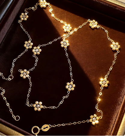 K18YG お花 ステーションネックレス フラワーチャーム カットボール キラキラ 18K WG