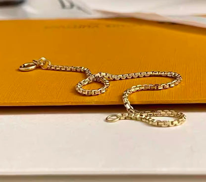 K18YG ベネチアンボックスチェーン ブレスレット イエローゴールド 18K 18金 レディース メンズ 1.4mm