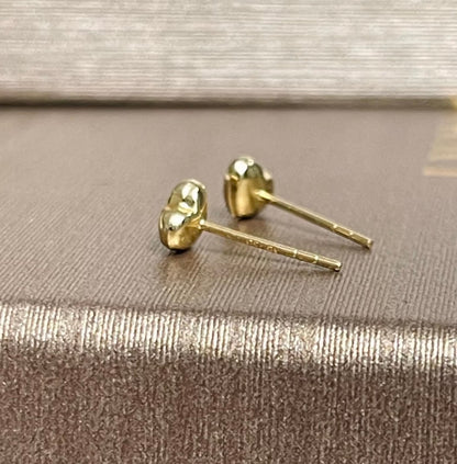 K18YG スタッドピアス ミニ ハート イタリアンジュエリー 18k イエローゴールド 小さめ ぷっくり 鏡面