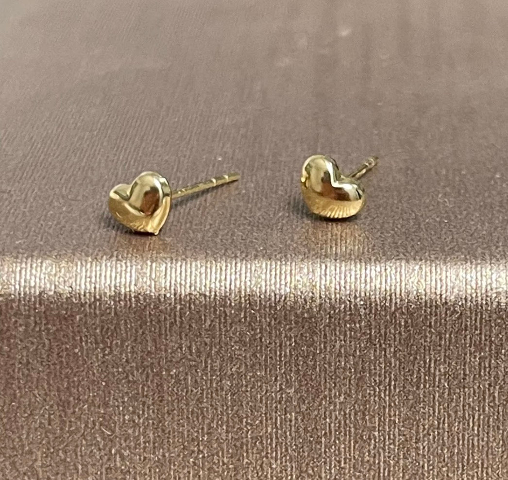K18YG スタッドピアス ミニ ハート イタリアンジュエリー 18k イエローゴールド 小さめ ぷっくり 鏡面