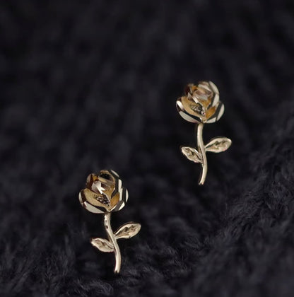 K14YG シングルピアス 薔薇 ローズ スタッドピアス イエローゴールド 14K 14金 イエローゴールド 小さめ ワンポイント 花 片耳用