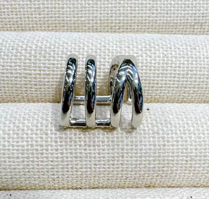 K18YG WG イヤーカフ 3連 18k イエローゴールド ホワイトゴールド シングル 片耳用 ツイスト X メンズ レディース 中空