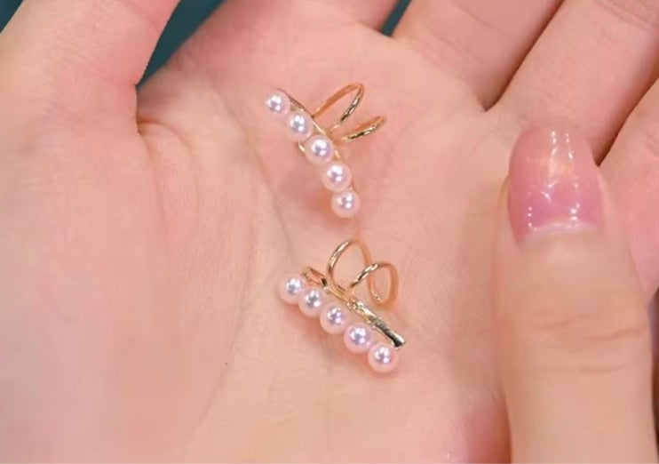 K18YG あこや真珠 彩凛珠 イヤーカフ イヤリング スマイル アコヤ 18K ５玉 5珠 ５連 ベビーパール ベイビーアコヤ