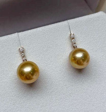 K18YG ゴールデンパール 南洋真珠 イエローゴールド 18K ピアス 揺れる 金色 スタッドピアス ゴールドパール