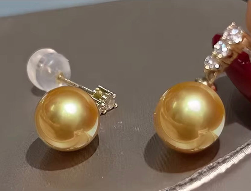 K18YG ゴールデンパール 南洋真珠 イエローゴールド 18K ピアス 揺れる 金色 スタッドピアス ゴールドパール