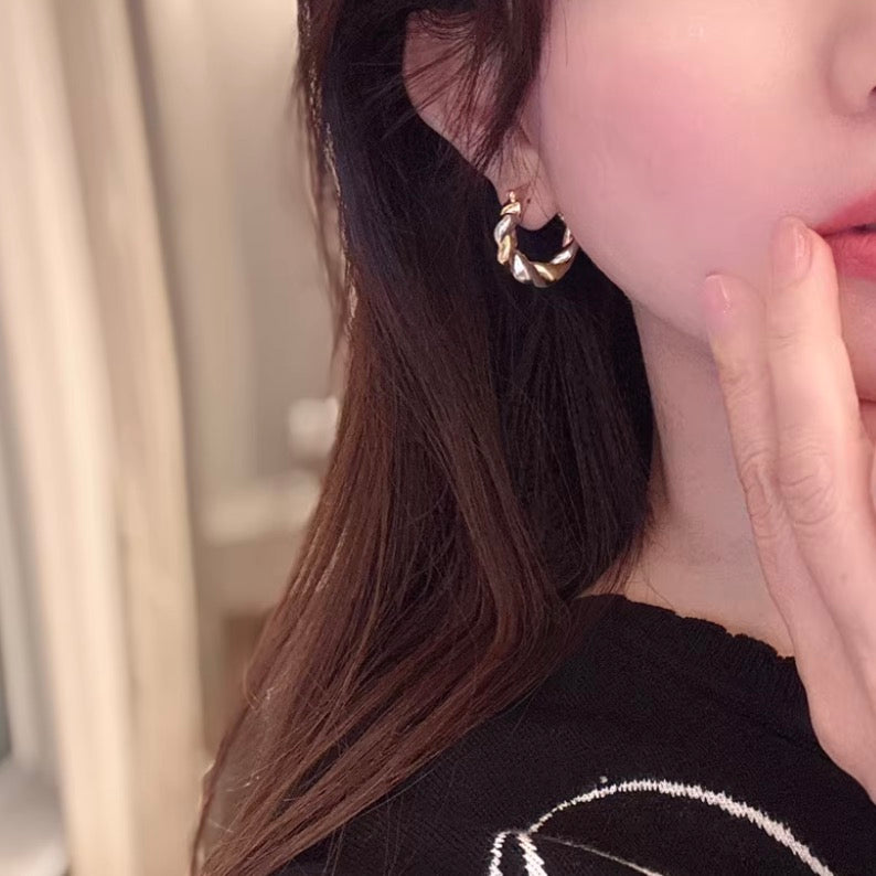 K18YG WG フープピアス 中空 イタリアンジュエリー 18K ツイスト ロープ バイカラー