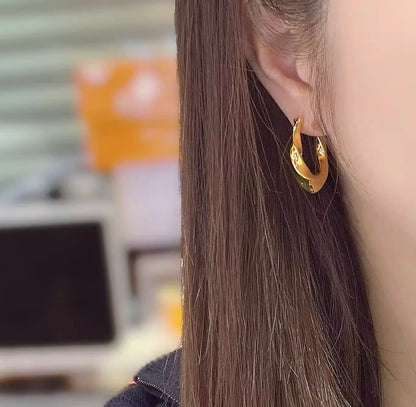 K18YG ティアドロップ バロック 中空 フープピアス リングピアス 18K ツイスト ウェーブ