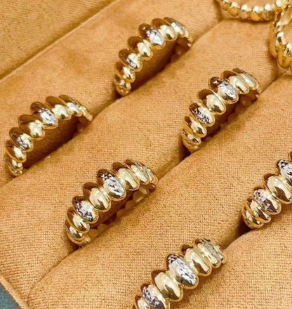 K18YG WG オーバルリンク 指輪 コンビリング 11号 12号 イエローゴールド 18K ツートン イタリアンジュエリー バイカラー ボリューム ダイヤモンドカット