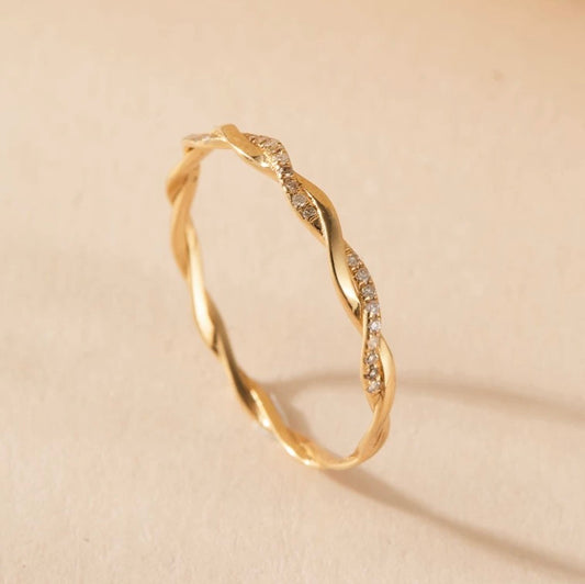 K18YG ダイヤモンド ツイスト リング 指輪 18k ロープ ねじり 細め