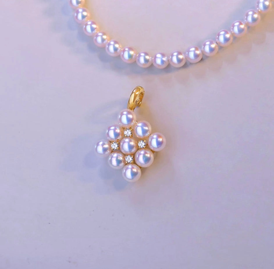 18K Yellow Gold Akoya Pearl Bracelet with Lace, 18K Akoya Pearl Lacy Bangle, Infinity 8 Wire