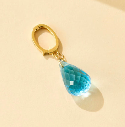 K18YG ブルートパーズ ティアドロップ ファセットカット チャーム 雫 18k ペンダント引き輪 クラスプチャーム ペアシェイプ
