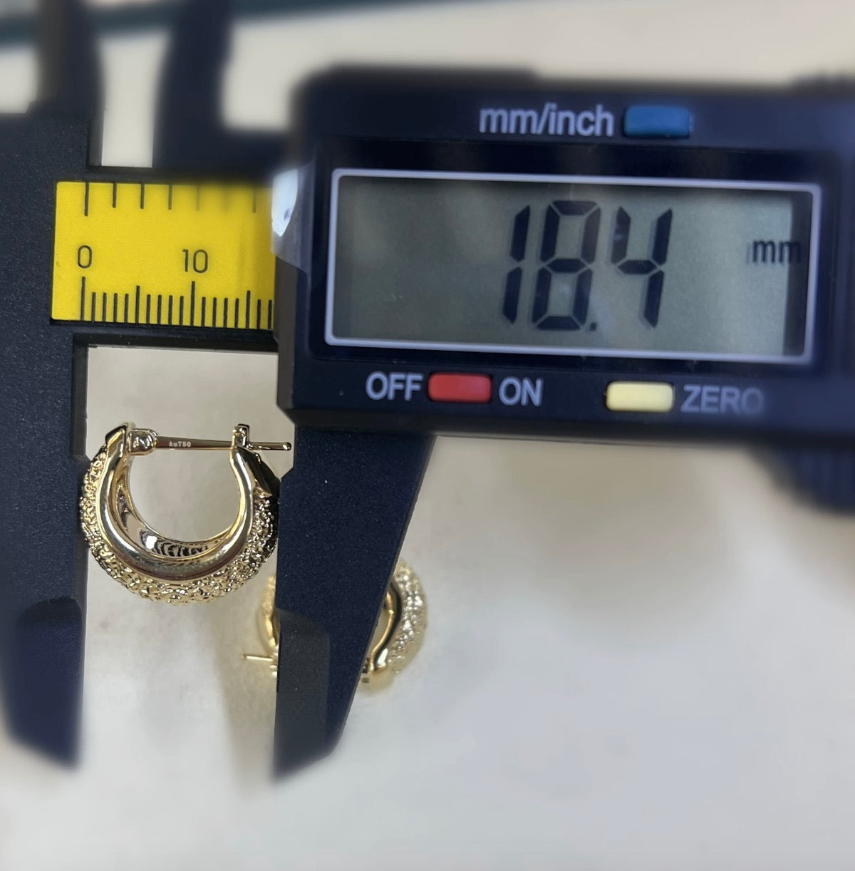 K18YG WG テクスチャー イエローゴールド 18K リングピアス フープピアス 中空ピアス ホワイトゴールド イタリアンジュエリー ぷっくり