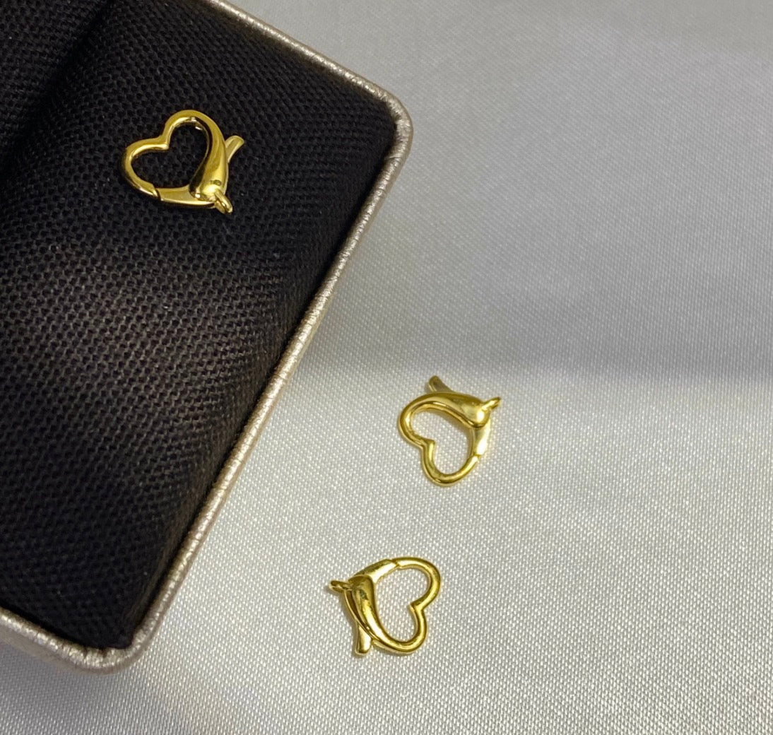 K18YG ロブスタークラスプ スプリング式 ハート 繋ぎ チャーム 18K イエローゴールド 開口 コマ 開閉 貴金属パーツ ひきわ 引き輪 ヒキワ