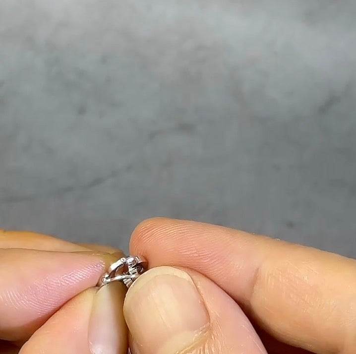 K18YG WG PG クローバー 四ツ葉 18K ダイヤモンドチャーム ネックレスパーツ 留め具 留め金具 クラスプ コマ パーツ ロック付き