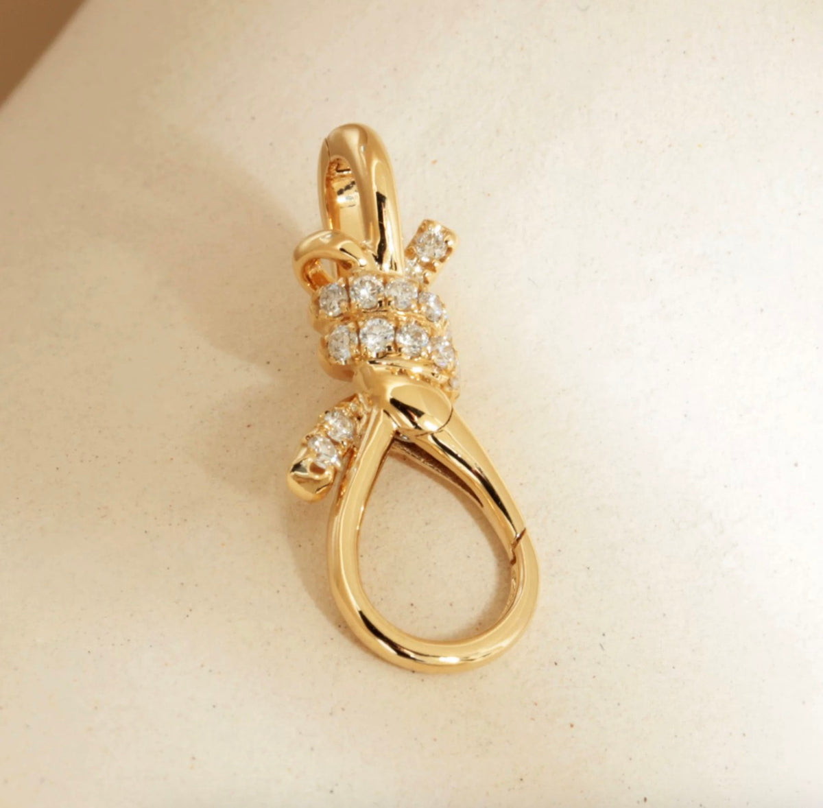 K18YG ダイヤモンド リボン ロブスタークラスプ ノット ジョイントバチカン クリップ式バチカン 18k イエローゴールド ネックレスパーツ