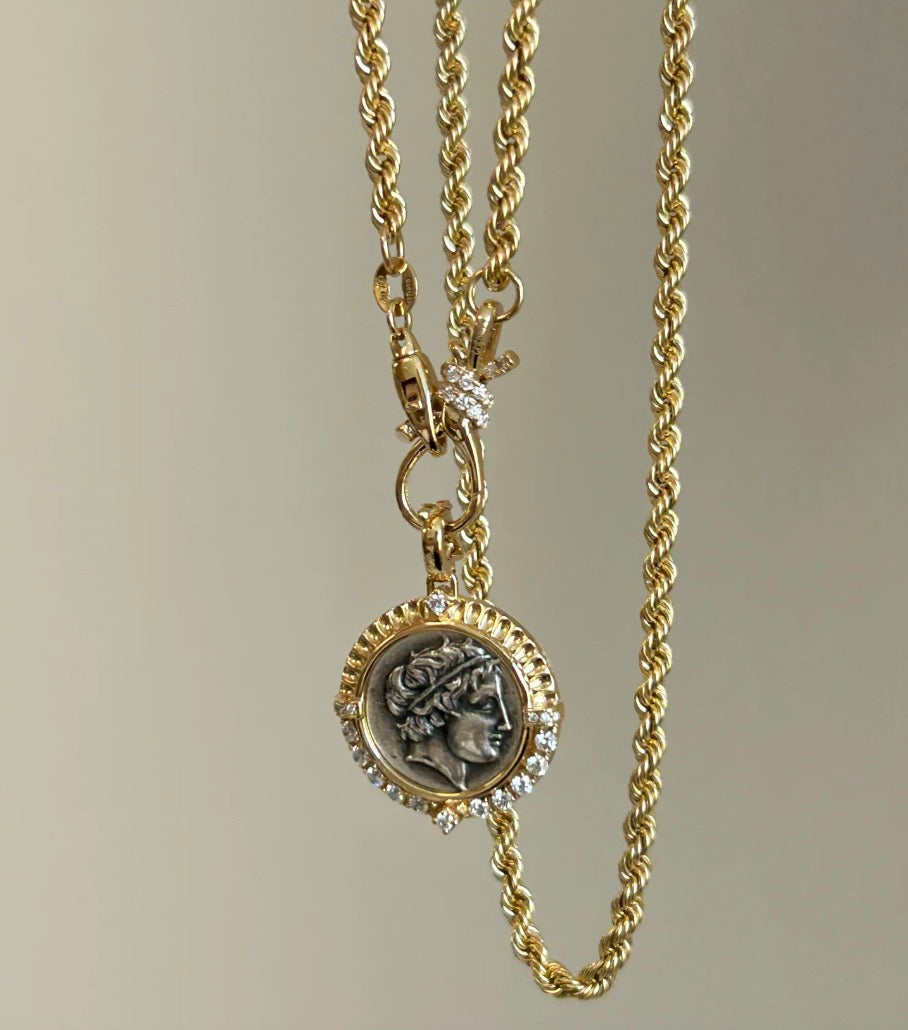 K18YG ダイヤモンド リボン ロブスタークラスプ ノット ジョイントバチカン クリップ式バチカン 18k イエローゴールド ネックレスパーツ