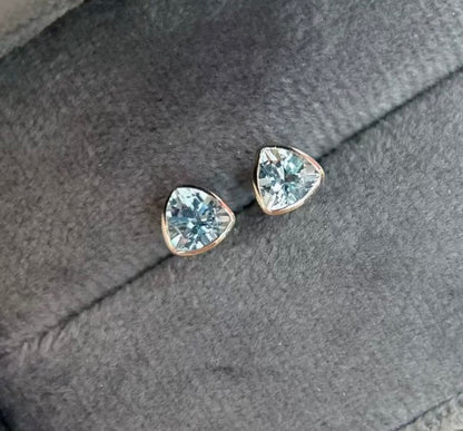 pt900 アクアマリン スタッドピアス トライアングル 1ct プラチナ 三角形