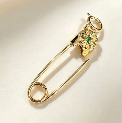 K18YG ダイヤモンド エメラルド 花 ブローチ ペンダント au750 安全ピン チャーム留め 18K ヒキワ イエローゴールド 繋ぎ 引き輪 チャーム