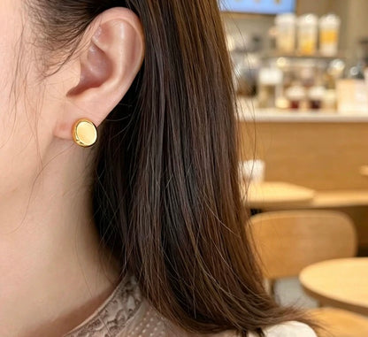 K18YG 中空ピアス 豆 ビーンズ スタッドピアス イタリアンジュエリー 18k イエローゴールド 部分マット ぷっくり バロック
