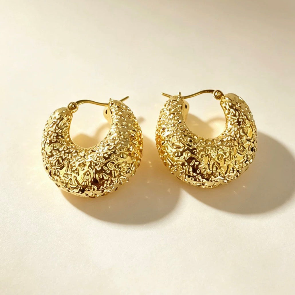 18K Yellow Gold Plump Teardrop Stud Earrings, Sizes S and M, 18K Yellow Gold Hollow Earrings, Round, Drop, Triangle, 18K Yellow Gold, Droplet, Teardrop