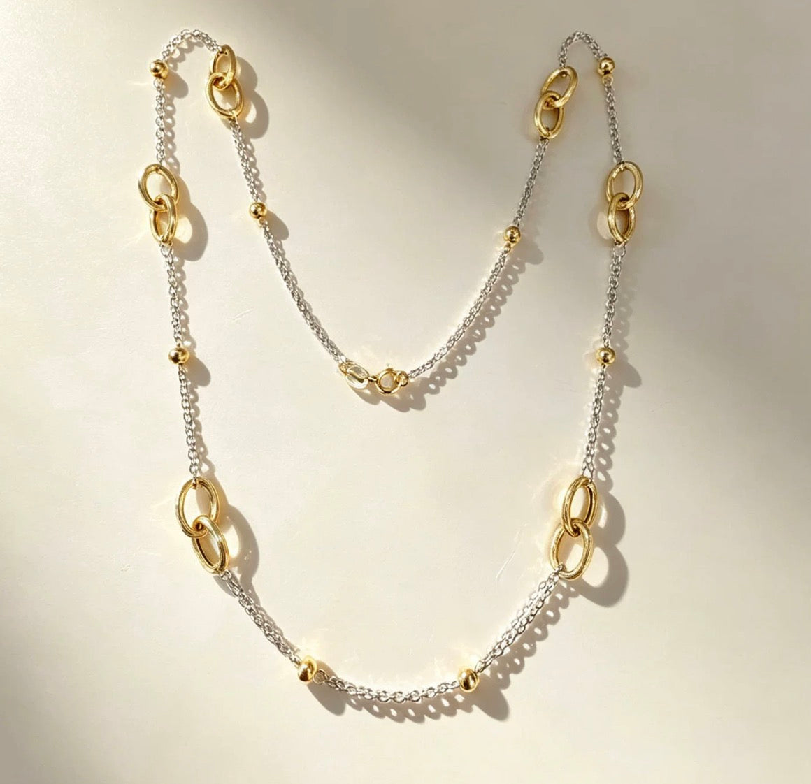 K18YG WG ミックスチェーン オーバル ステーションネックレス デザイン 18K 18金 イエローゴールド ホワイトゴールド インフィニティ