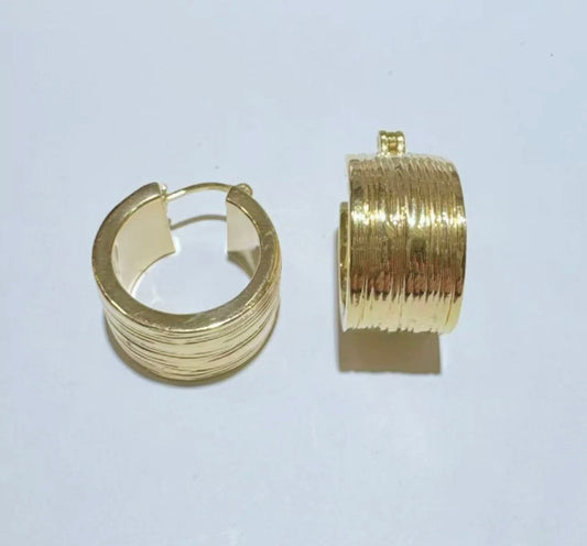 K18YG フープピアス ヘアライン イタリアンジュエリー リングピアス 18k