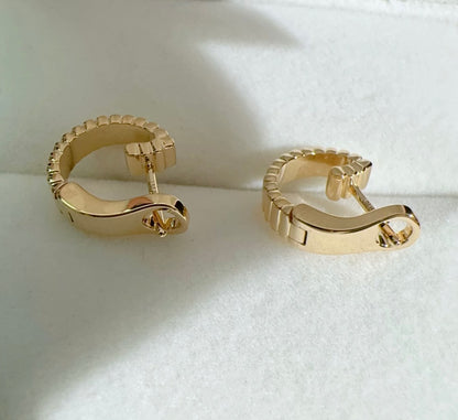 K18YG リングピアス バックル クリップ 横ストライプ 18K イエローゴールド