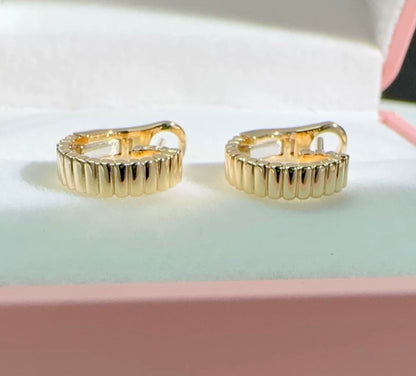 K18YG リングピアス バックル クリップ 横ストライプ 18K イエローゴールド