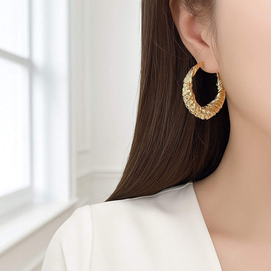 K18YG バロック リングピアス フープピアス 中空ピアス イエローゴールド 凸凹 模様 くしゃくしゃ 18K 18金 YG ピアス