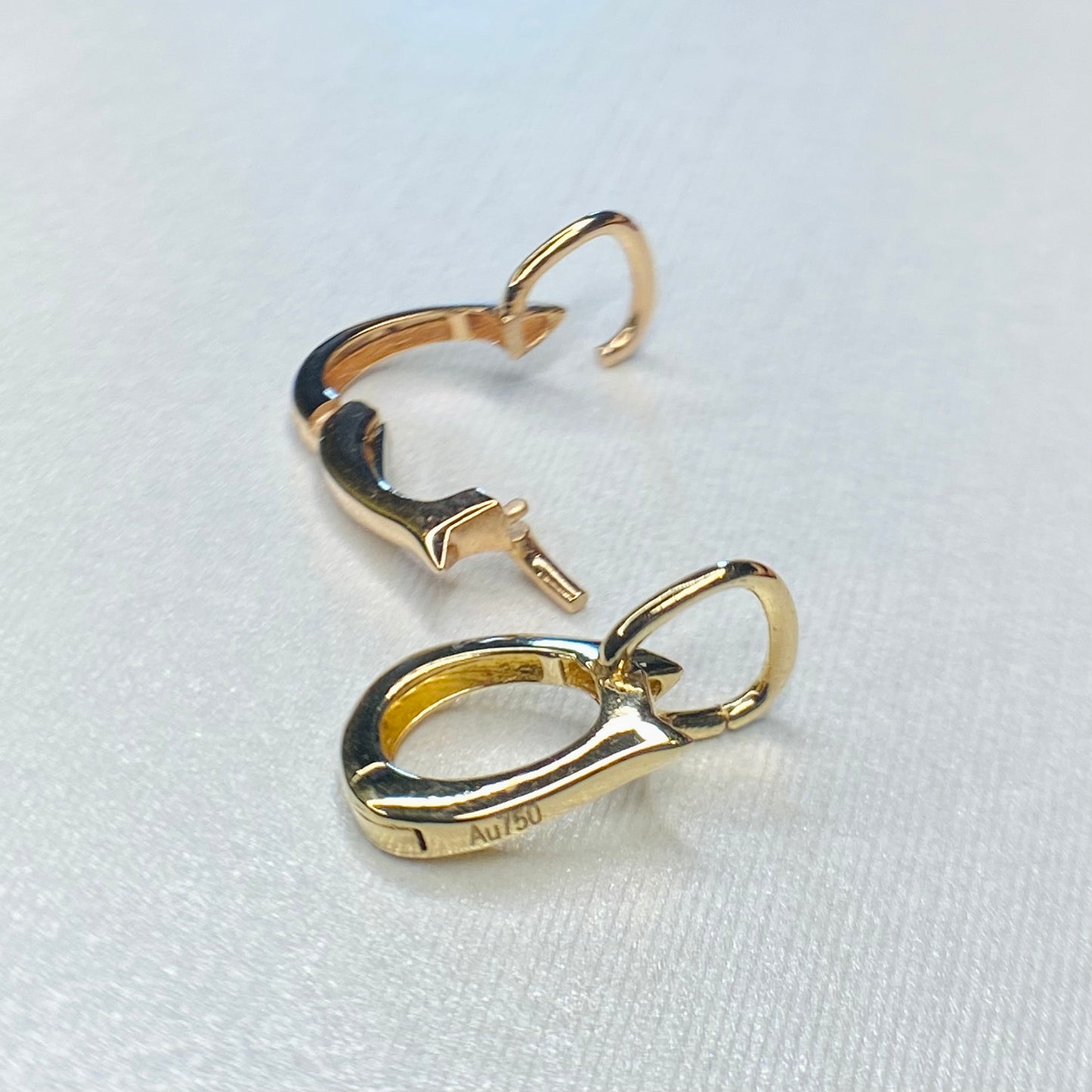 K18YG PG  WG ペンダントパーツ 繋ぎ 18金 バチカン ジュエリーパーツ チャーム ネックレスパーツ チェーンパーツ マルチバチカン ワンタッチ 開口