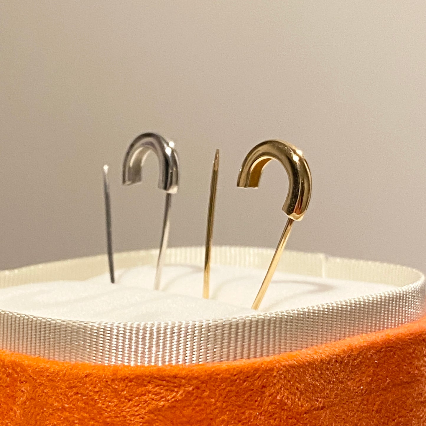 K18YG WG PG 安全ピン ブローチ 30x11mm ピアス ペンダント 2way 3way 18K ピン 針 K18 イエローゴールド ホワイトゴールド 大きめ ピン型