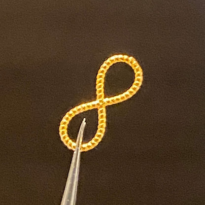 K18YG 【8の字】イエローゴールド パーツ チャーム チェーンパーツ コマ 18K 18金 ロープ ねじり ツイスト アジャスター インフィニティ 無限 8