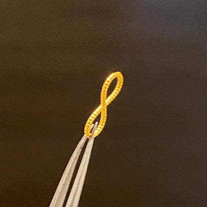 K18YG 【8の字】イエローゴールド パーツ チャーム チェーンパーツ コマ 18K 18金 ロープ ねじり ツイスト アジャスター インフィニティ 無限 8