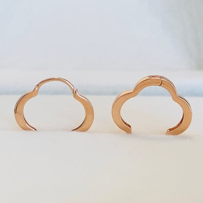 K18YG PG クローバー 四つ葉 フープピアス リングピアス イエローゴールド 四ツ葉 18K YG イエローゴールド PG ピンクゴールド 18金 ピアス