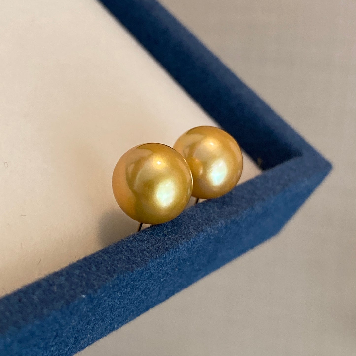 K18YG ゴールデンパール 9-10mm~ 南洋真珠 18K イエローゴールド ゴールドパール ピアス スタッドピアス 一粒