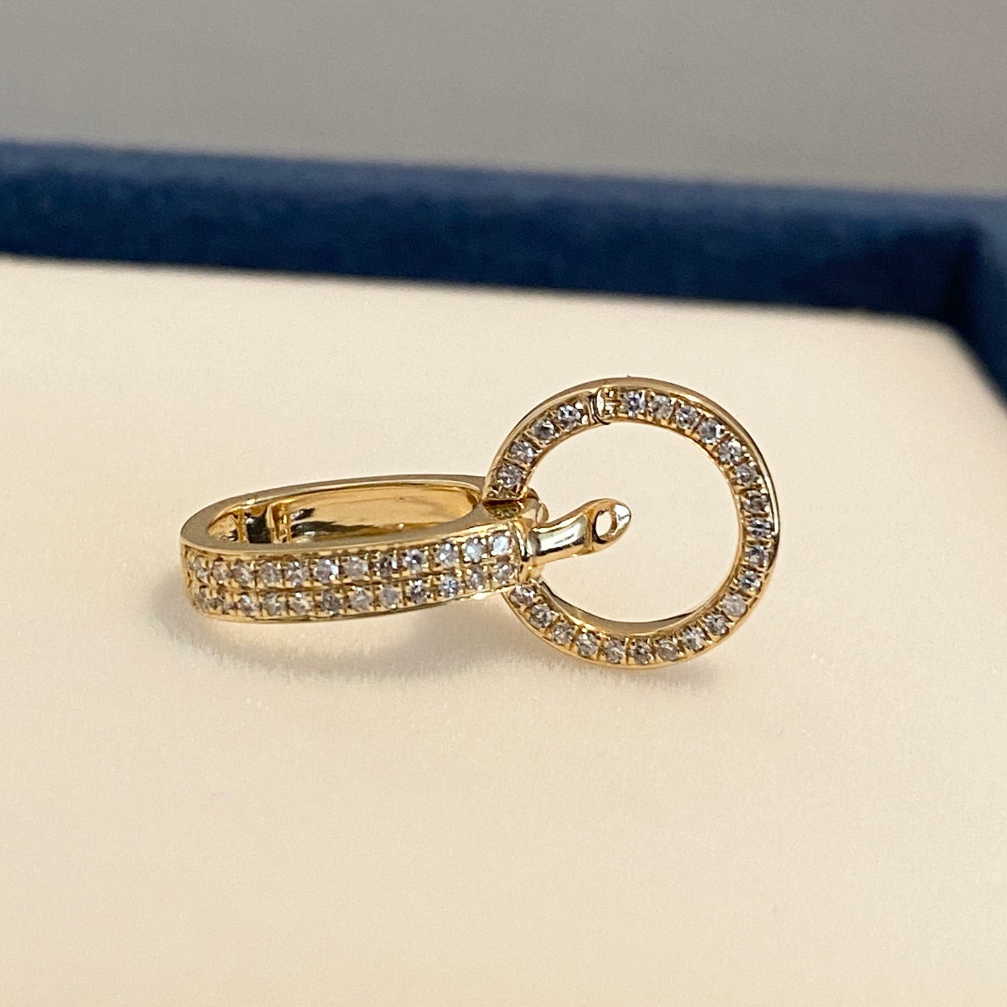 K18PG YG WG パーツ バチカン チャーム ダイヤモンド ダイヤ 留め金具 18金 フルダイヤ 全面ダイヤ 18K 繋ぎ ネックレスパーツ ペンダントパーツ クラスプ ロック付き 大きめ マルチバチカン