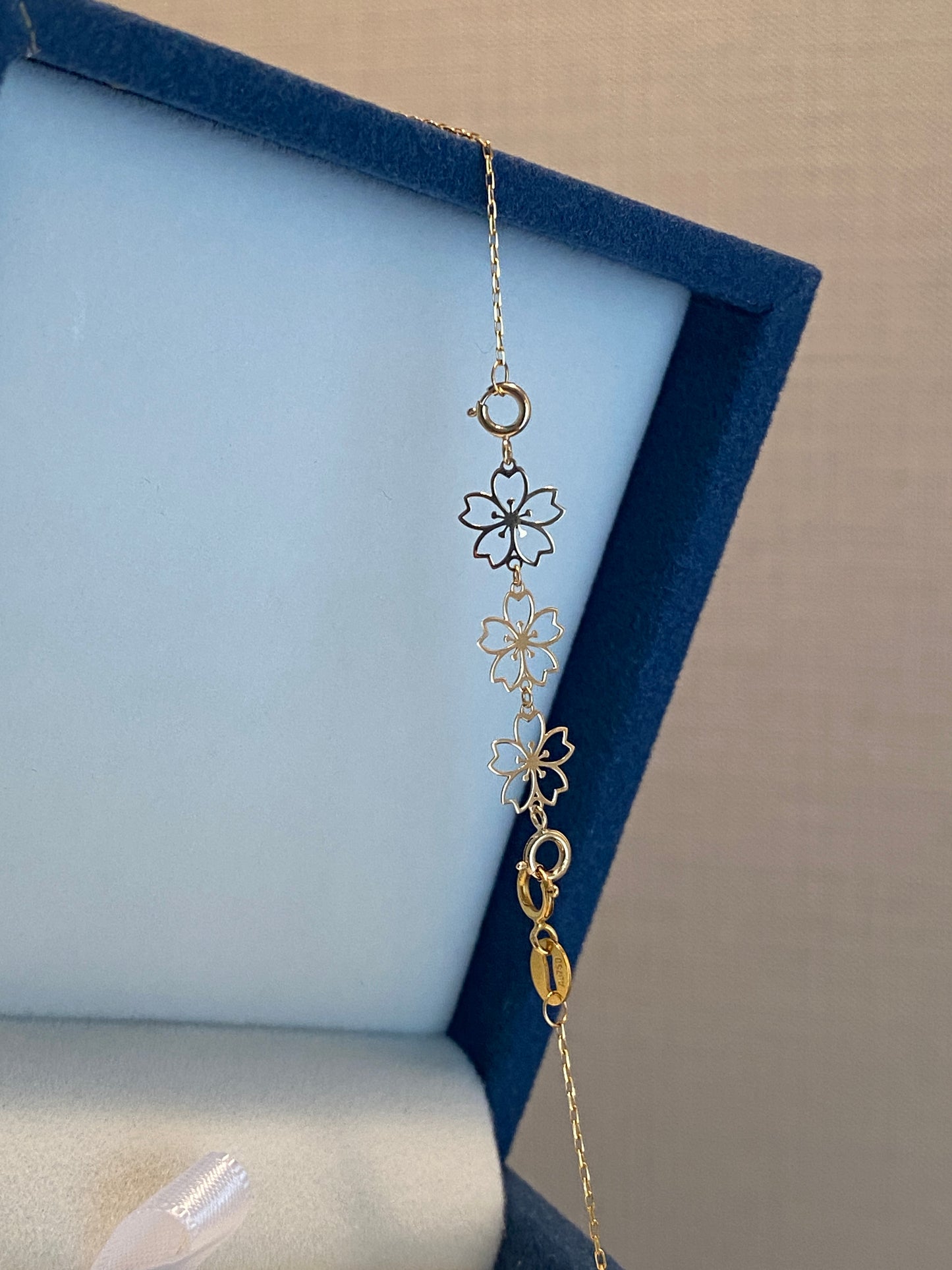 K18YG 引き輪 ヒキワ ひきわ 花 桜 梅 チェーンパーツ ネックレスパーツ YG 18K チャーム 両開口 コマ 花モチーフ 1.8cm / 3.8cm / 5.8cm 延伸 延ばす