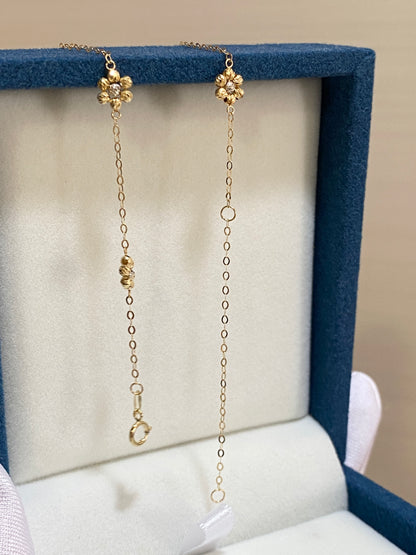 K18YG お花 ステーションネックレス フラワーチャーム カットボール キラキラ 18K WG