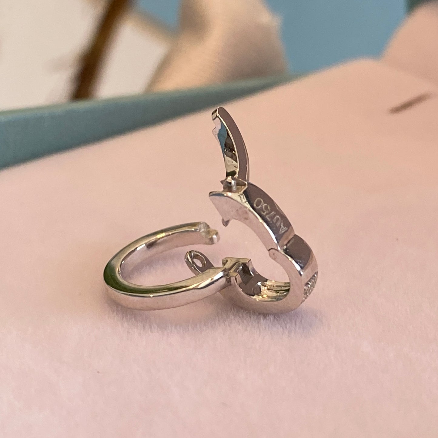K18YG WG PG ダイヤモンド バチカン 大きめ  18金 18K 安全ロック付き 爪ロック ペンダント繋ぎ チャーム パーツ